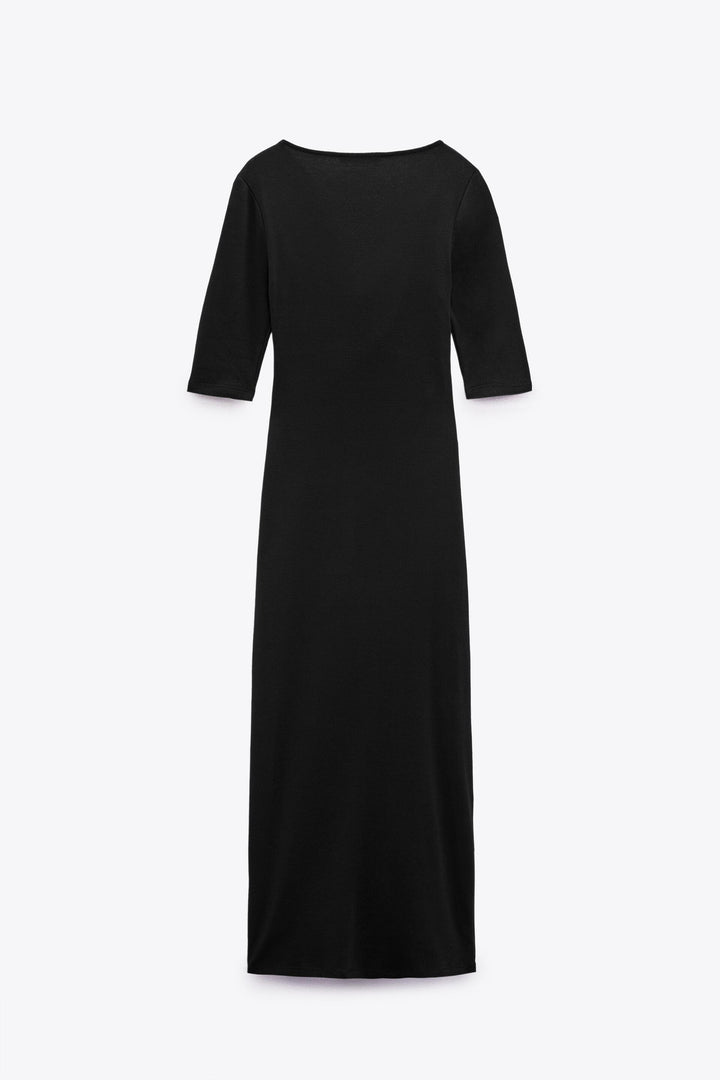 https://static.zara.net/photos/2023/V/0/1/p/5644/024/800/2/5644024800_6_2_1.jpg?ts=1675161374347