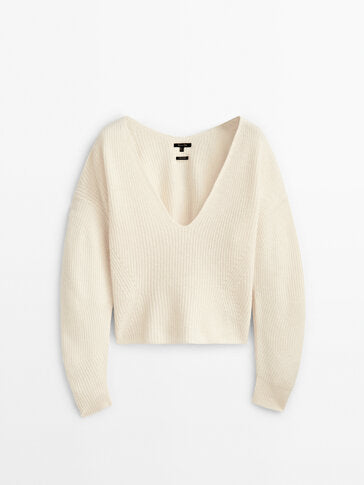 https://static.massimodutti.net/3/photos/2022/I/0/1/p/5697/648/712/5697648712_1_1_3.jpg?ts=1668173070288