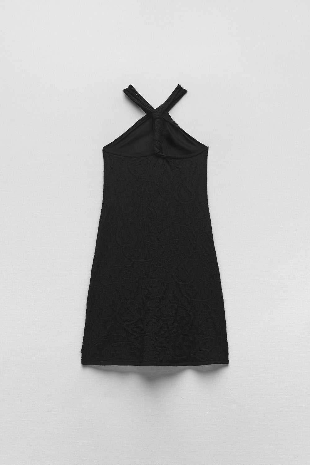 https://static.zara.net/photos/2023/V/0/1/p/5802/070/800/2/5802070800_6_2_1.jpg?ts=1684848207965