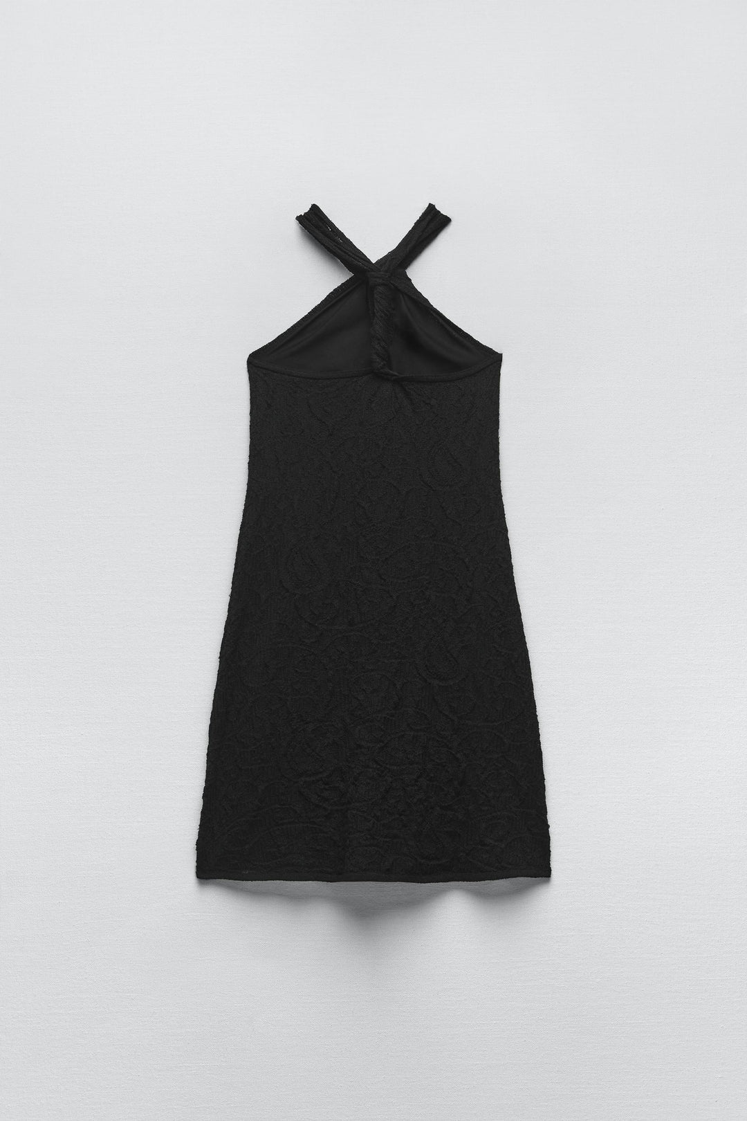 https://static.zara.net/photos/2023/V/0/1/p/5802/070/800/2/5802070800_6_2_1.jpg?ts=1684848207965