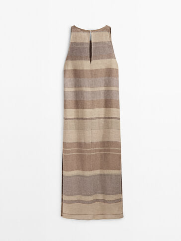 https://static.massimodutti.net/3/photos/2023/V/0/1/p/6637/737/700/6637737700_2_1_3.jpg?ts=1676472881985