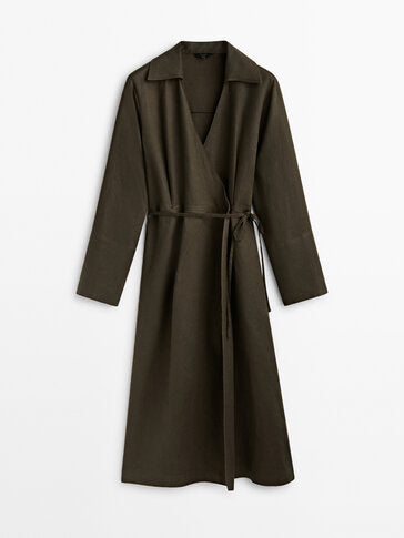 https://static.massimodutti.net/3/photos/2023/I/0/1/p/6667/100/529/6667100529_1_1_3.jpg?ts=1675431022500
