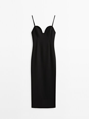 https://static.massimodutti.net/3/photos/2023/V/0/1/p/6693/870/800/6693870800_1_1_3.jpg?ts=1677849571645