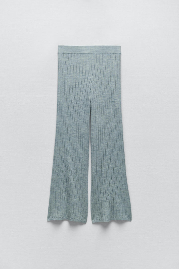 https://static.zara.net/photos/2023/V/0/1/p/6771/155/903/2/6771155903_6_2_1.jpg?ts=1672918022851
