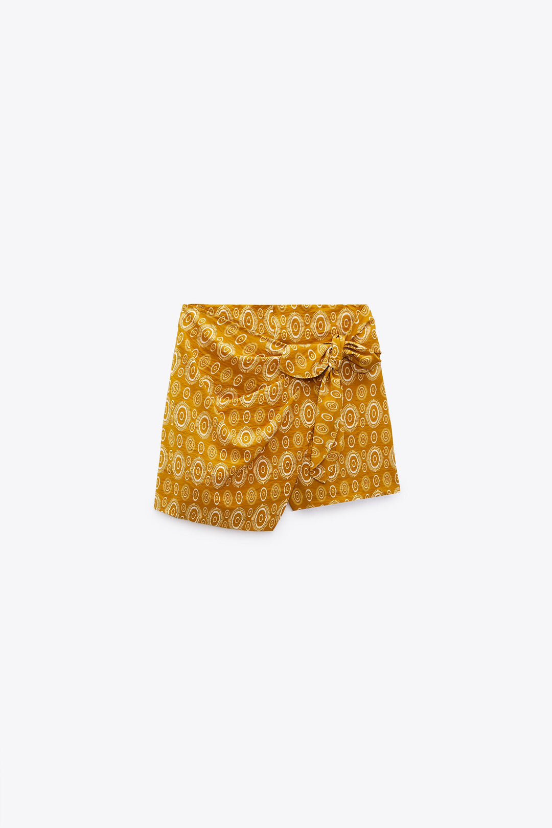 https://static.zara.net/photos/2023/V/0/1/p/7484/033/305/2/7484033305_6_1_1.jpg?ts=1682666428015