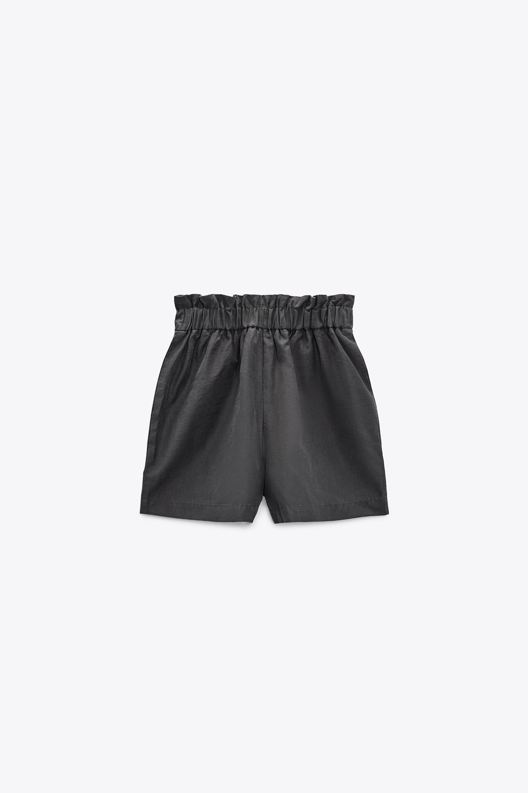 https://static.zara.net/photos/2023/I/0/1/p/8372/146/807/2/8372146807_6_2_1.jpg?ts=1684151208882