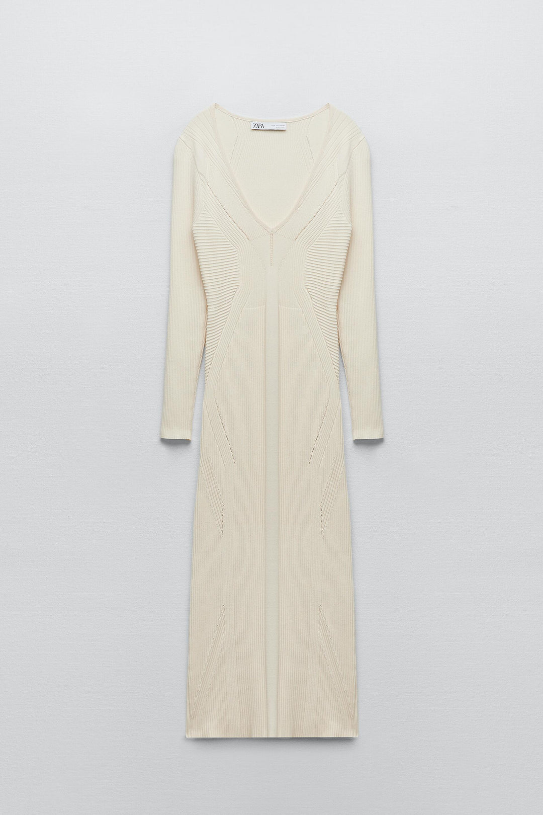 https://static.zara.net/photos/2023/V/0/1/p/8689/009/712/2/8689009712_6_1_1.jpg?ts=1680713312222