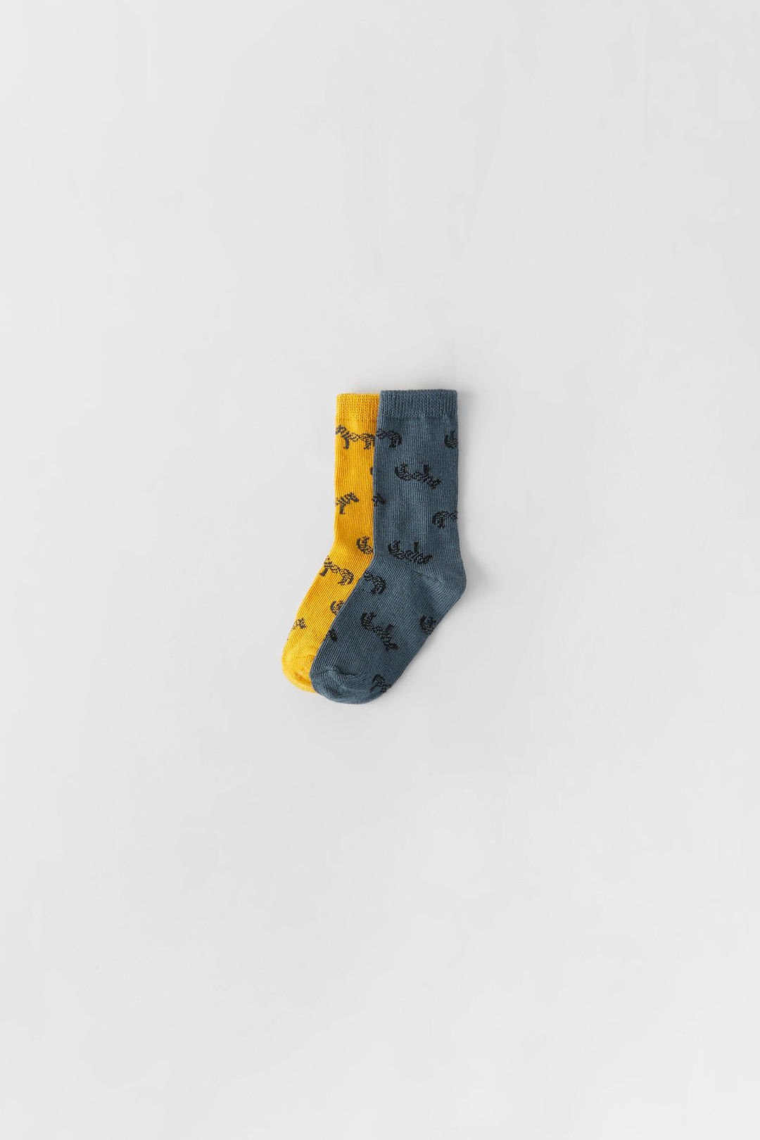 Chaussettes marque_Zara, genre_Garçon, Enfant Moudda Tunisie1