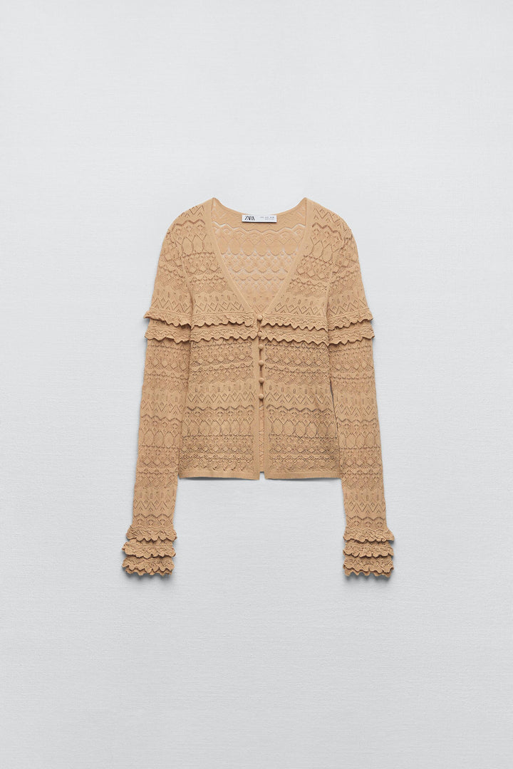 https://static.zara.net/photos/2023/V/0/1/p/9598/073/704/2/9598073704_6_1_1.jpg?ts=1679479748695