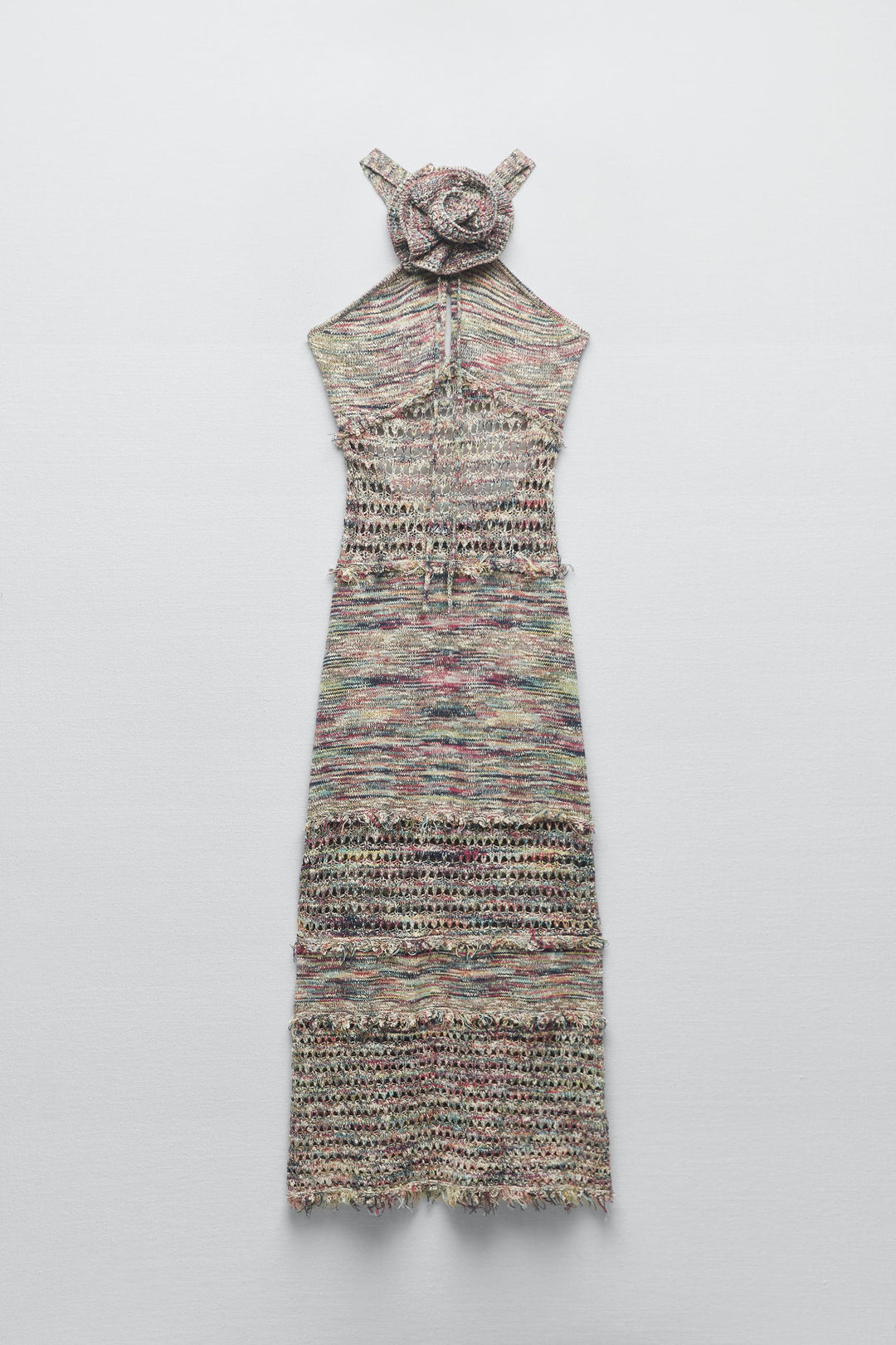 https://static.zara.net/photos/2023/V/0/1/p/9874/007/330/2/9874007330_6_1_1.jpg?ts=1684136976322