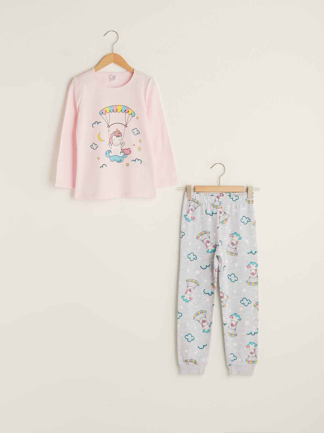 Pyjamas W12892Z4/FWW marque LC Waikiki Moudda Tunisie 1