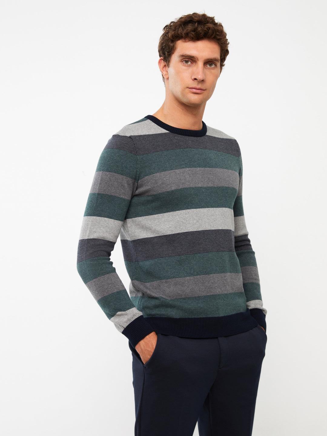 Pullover marque LC Waikiki, Moudda Tunisie 1