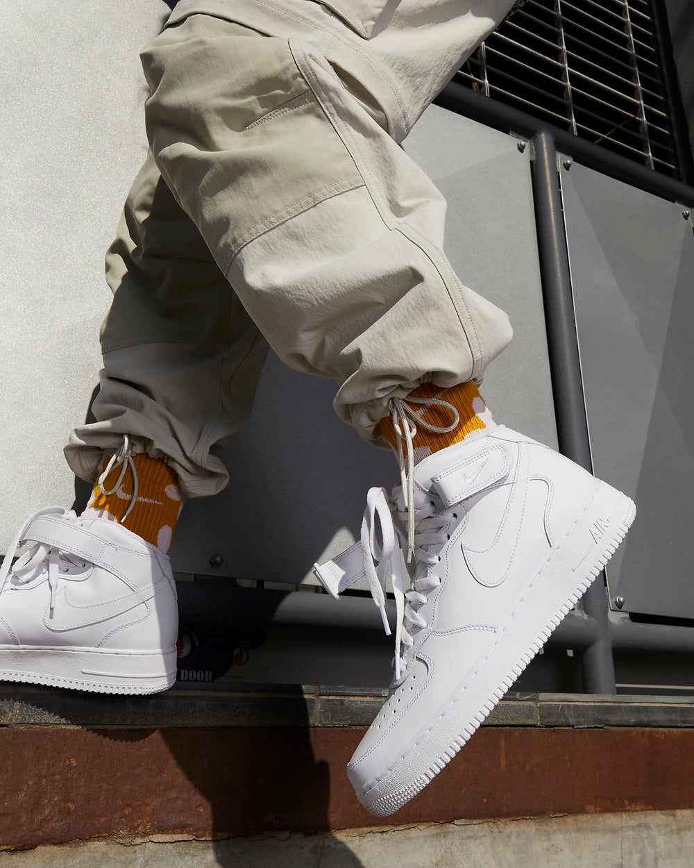 Air Force 1 Mid '07 Blanc Moudda 2