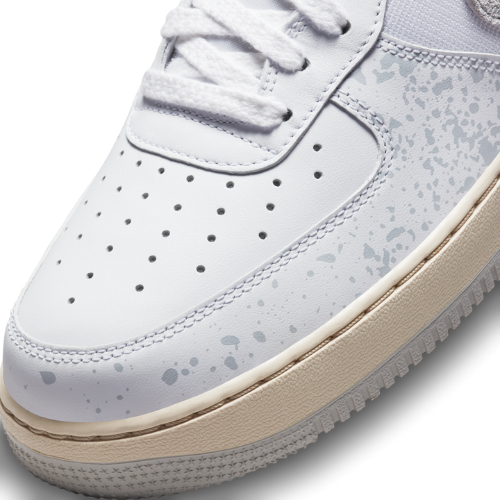 Nike Air Force 1 '07 Blanc Moudda 7